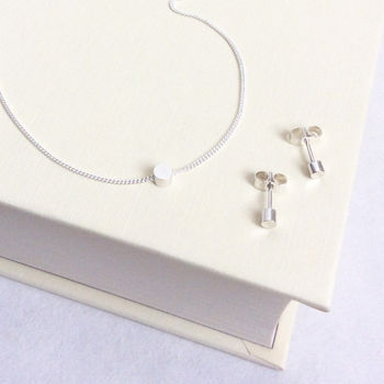 Silver Tiny Circle Necklace And Earring Set, 3 of 4