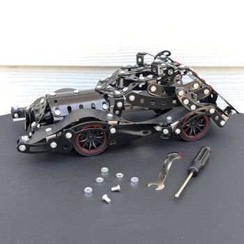 Make Your Own Caped Crusaders Car Metal Construction Set, 6 of 8