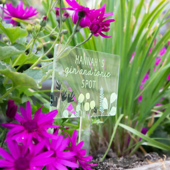 Personalised Gin Spot Acrylic Garden Sign, 3 of 8