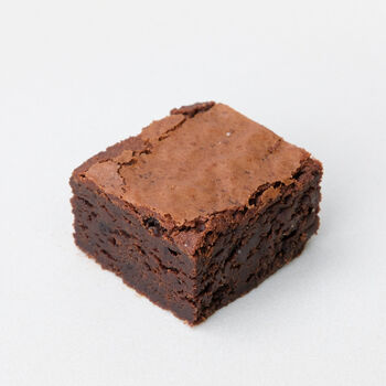 Brownie Favourites Gift Box, 3 of 6