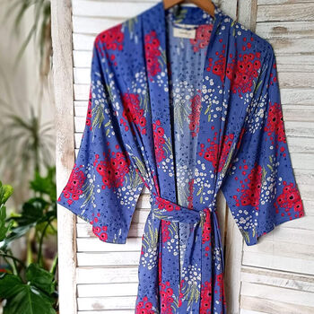 Snow Desert Pea Floral Kimono Dressing Gown, 2 of 3