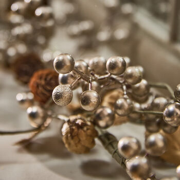 Golden Glamour Luxury Christmas Garland, 5 of 5