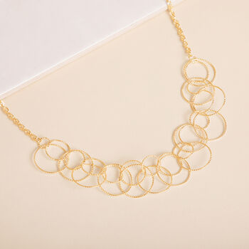 Dainty Interlinked Hoop Circle Necklace, 3 of 3