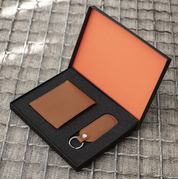 Mens Personalised Leather Wallet Gift Set, 6 of 12