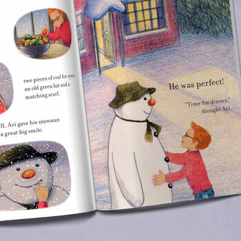 The Snowman™ Personalised Book, 3 of 9