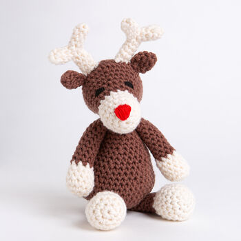 Belle Reindeer Crochet Amigurmi Kit, 4 of 9