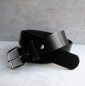 Handmade Personalised Men's Leather Belt, 3 of 8