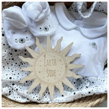 'Earth Side' Sun Baby Announcement Disc, 2 of 4