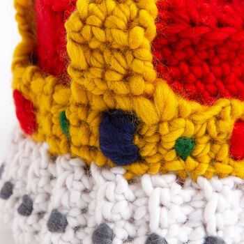 Coronation Crown Easy Crochet Kit, 7 of 8