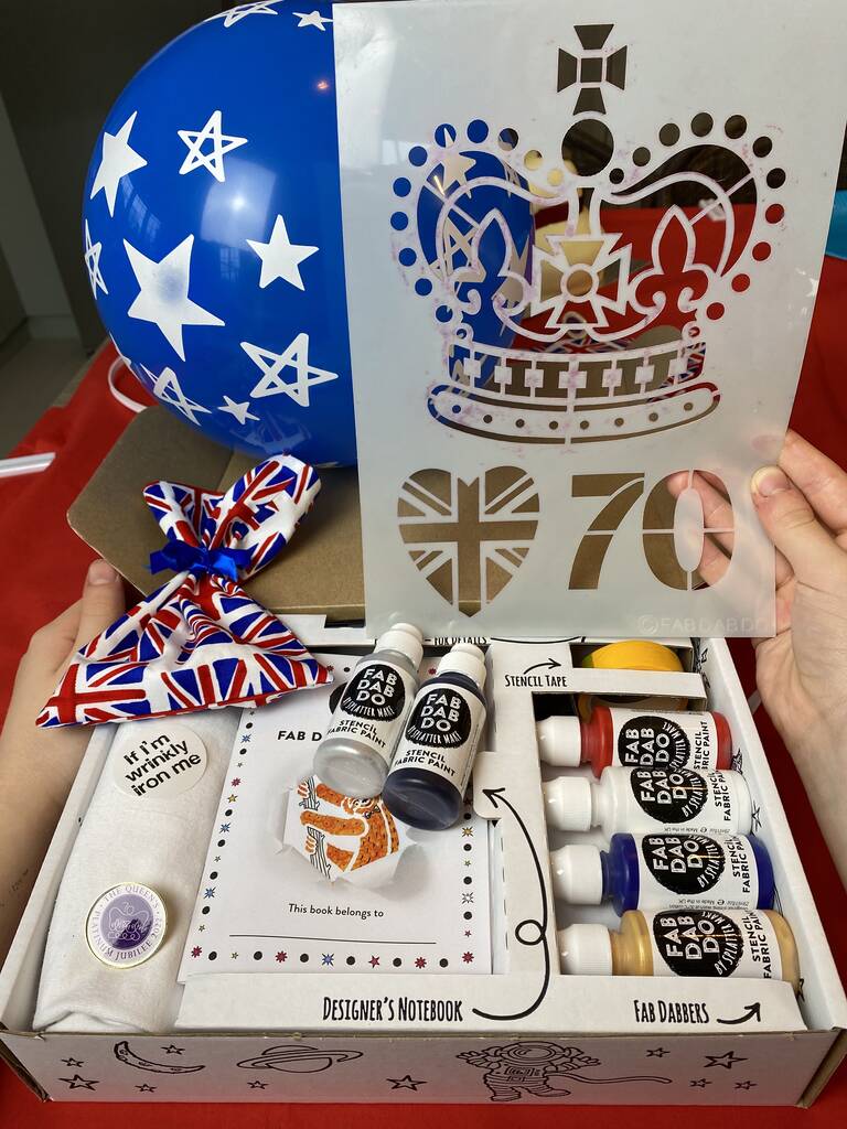 Platinum Jubilee Queens Jubilee Paint your own t-shirt Crafts for kids Jubilee Decorations Jubilee T-shirt Painting Hamper