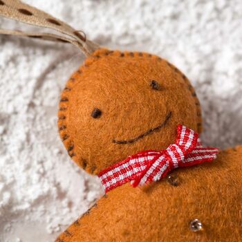 Gingerbread Man Mini Kit, 3 of 5