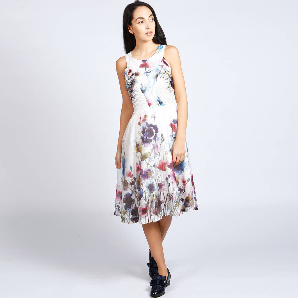 Lavinia 50s Style Dress In Floral Print By LAGOM