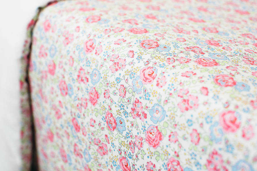 Liberty Of London Duvet Cover The Duvets Liberty Print Duvet Cover In Felicite By Poppy And Honesty