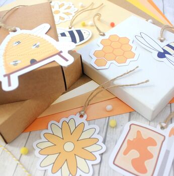 Illustrated Busy Bee Gift Tags, Large, 2 of 7