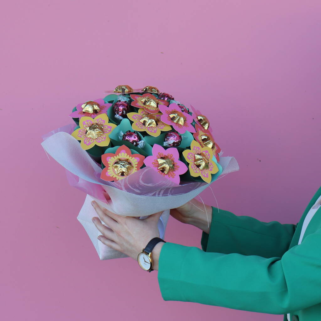 Image of Grand Sunrise Flower Bouquet