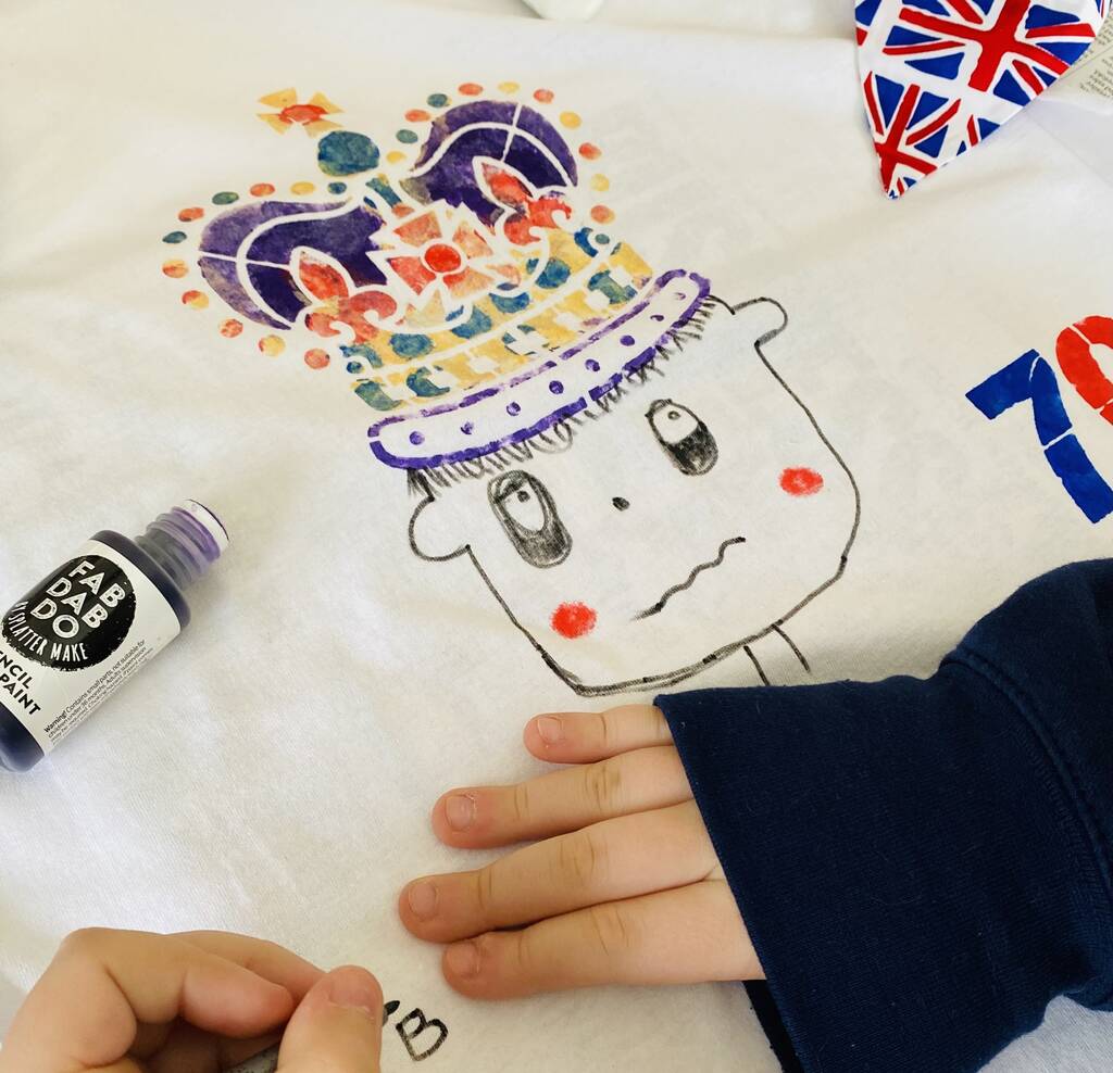 Platinum Jubilee Queens Jubilee Paint your own t-shirt Crafts for kids Jubilee Decorations Jubilee T-shirt Painting Hamper