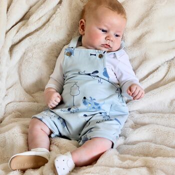 Dotty Fish White Stars Soft Leather Baby Shoes With Barefoot Soles, 3 of 8