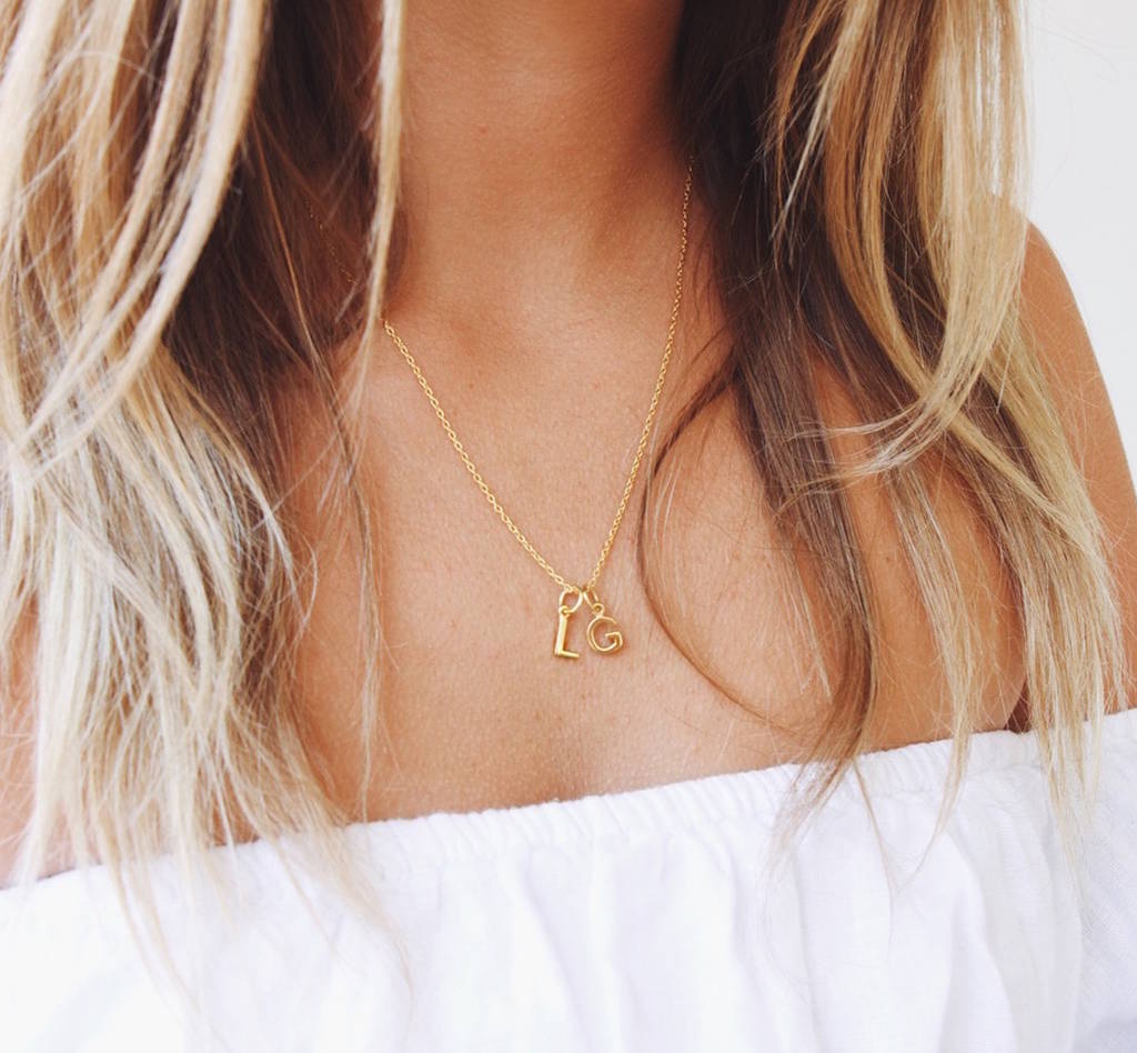 Seol + Gold 18ct gold vermeil claddagh pendant necklace | ASOS