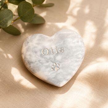 Personalised Pet Marble Heart, 2 of 5
