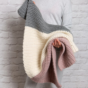 Hannahs Blanket Crochet Kit | Beginners, 2 of 8