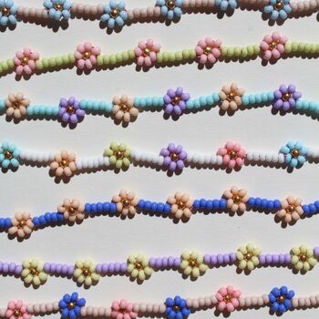 The Beaded Daisy Bracelet Kit, 4 of 9