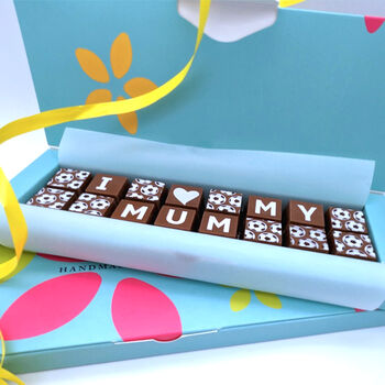 Chocolate Gift Personalised For Mum, Mom Or Maman, 3 of 12