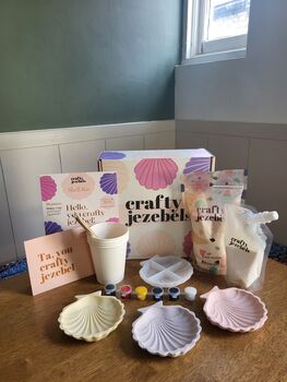 Shell Tray Eco Resin Craft Kit, 2 of 4