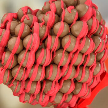 Malteser® Heart Tree With Red Drizzle, 3 of 9