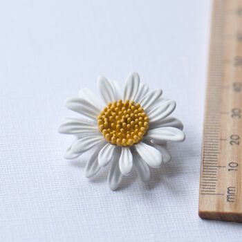 White Daisy Brooch Mother’s Day Gift Card | Daisy Pin For Mum | Floral Jewellery Gift | Sentimental Gift For Mother, 8 of 11