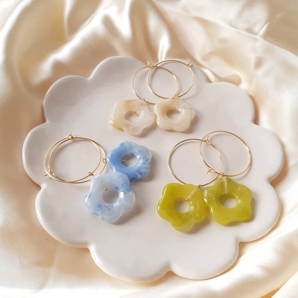 Giada Floral Hoops_Sustainable and Ethical Jewelry in NYC – SiiZU |  Sustainable Fashion