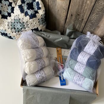 Granny Square Bag Crochet Kit, 3 of 11