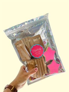 Six Shooting Star Party Bags With Five Fillers, 9 of 10