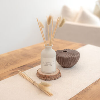 Cashmere And Oak Reed Diffuser 220ml, 3 of 3