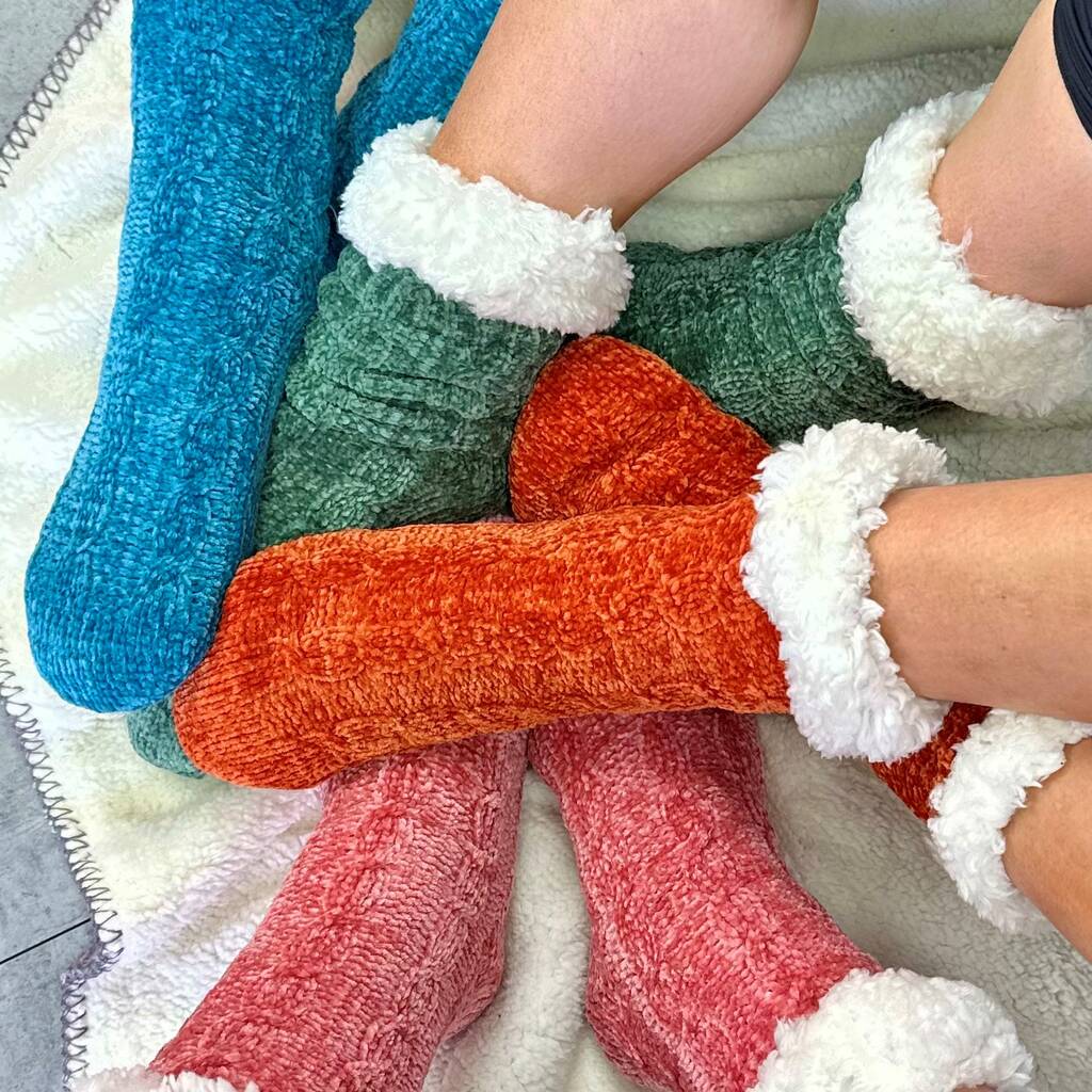 Ellen Tracy 4 Pr Women's Warm Fuzzy Chenille Slipper Socks Blue Navy NWT |  eBay