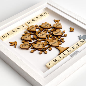 Wooden Personalised Great Grandchildren Family Tree Frame, 2 of 8