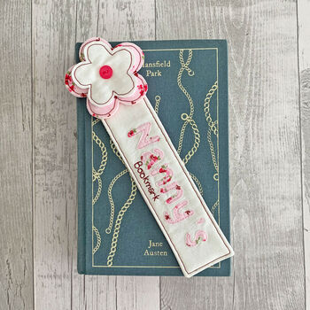 Personalised Flower Bookmark, 3 of 12