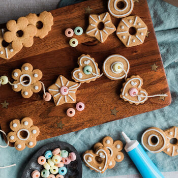 Biscuit Jewellery Craft Kit, 2 of 10