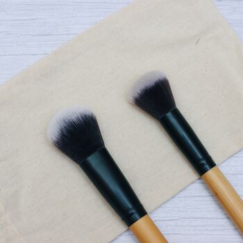 Flawless Contour And Highlight Makeup Brush Duo, 4 of 6