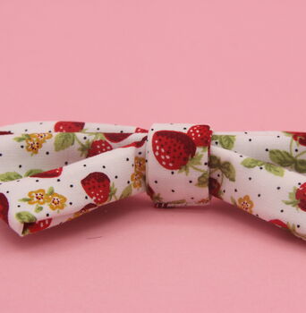 White Strawberry Dog Bow Tie, 5 of 10