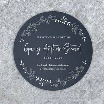 Personalised Wreath Memorial Slate Circular Grave Marker, 6 of 8