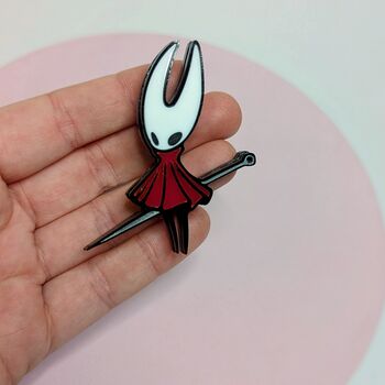 Hollow Knight Silksong Brooch Sherma Hornet Videogames, 3 of 7