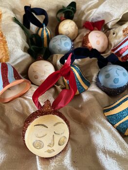 Moon Face Ceramic Glitter Bauble, 3 of 8