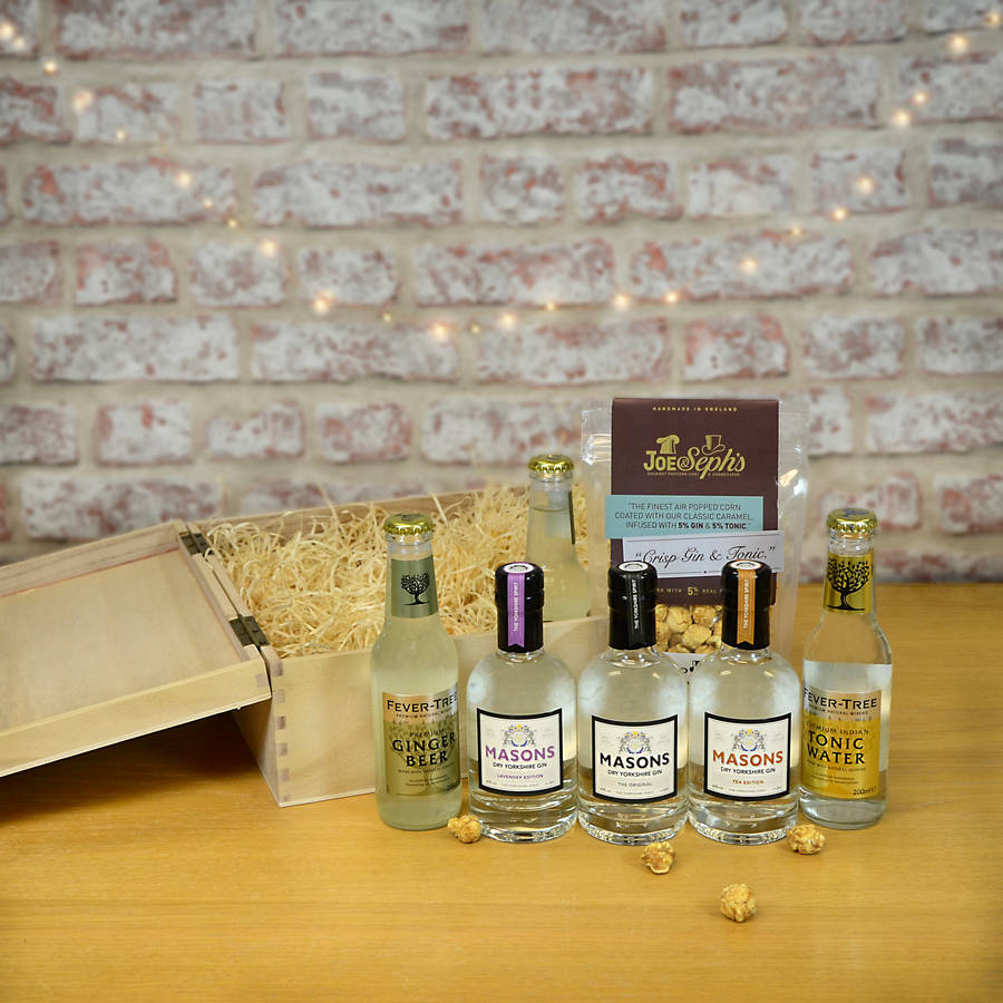 personalised gin hamper by perfect personalised gifts