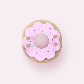 Donut Shaped Pom Pom Making Kit, 2 of 3