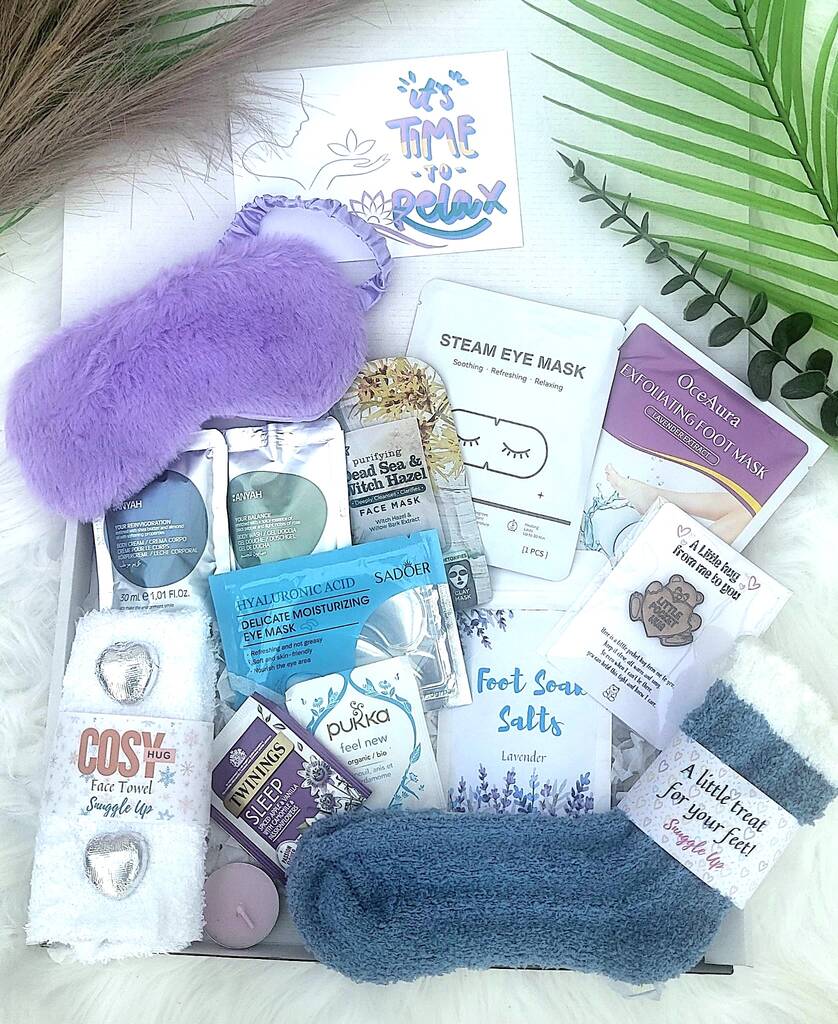 Ultimate Cosy Night In Winter Warm Pamper Hamper, 1 of 9