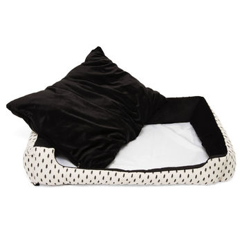 The Balmoral Black And White Fir Tree Pet Bed, 6 of 10