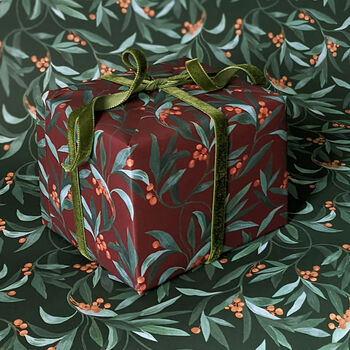 Vintage Christmas Berry Wrapping Paper Set, 10 of 11