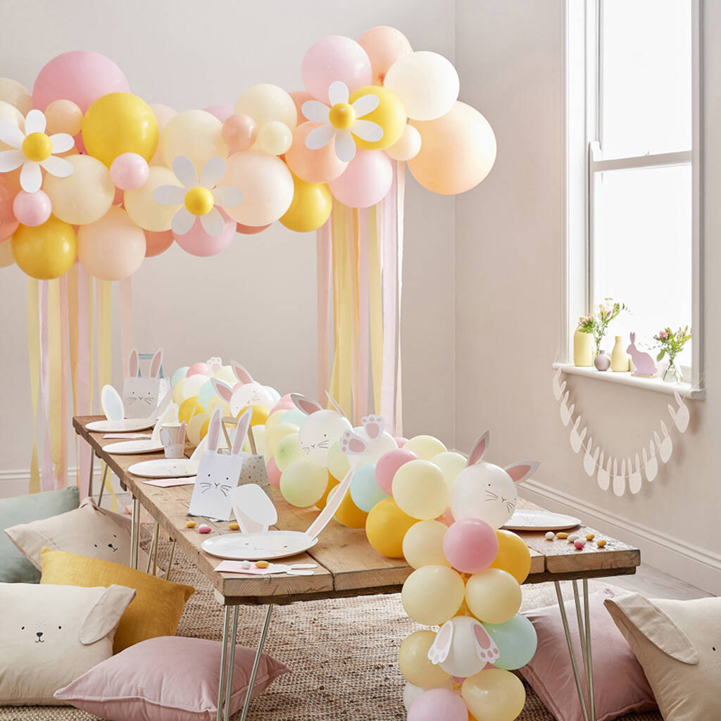 Daisies And Pastel Balloon Spring Balloon Arch, 1 of 3