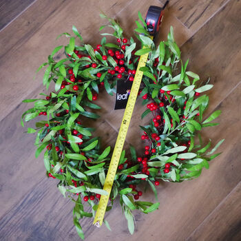 60cm Large Luxury Christmas Mistletoe Red Berry Wreath, 7 of 7