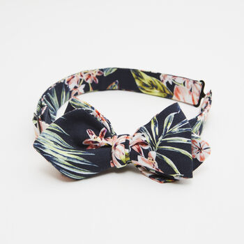 Tokoriki Black And Coral Tropical Floral Bow Tie, 2 of 3